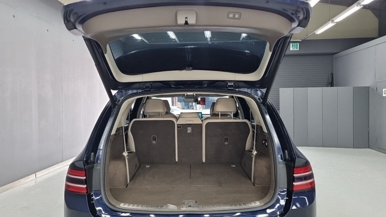 Genesis GV80 2020 — ფოტო 16/18