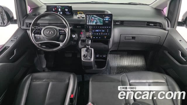 Hyundai Staria 2021 — Photo 25/31