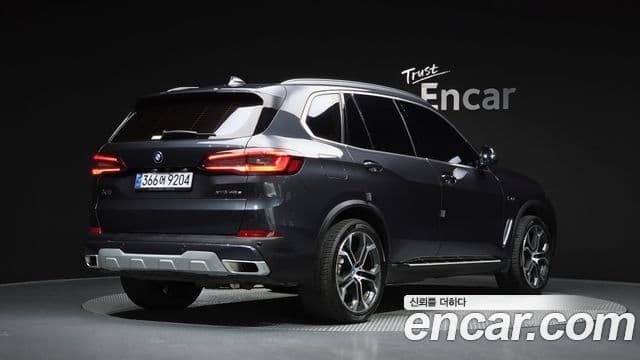 BMW X5 2022 — Фото 2/20