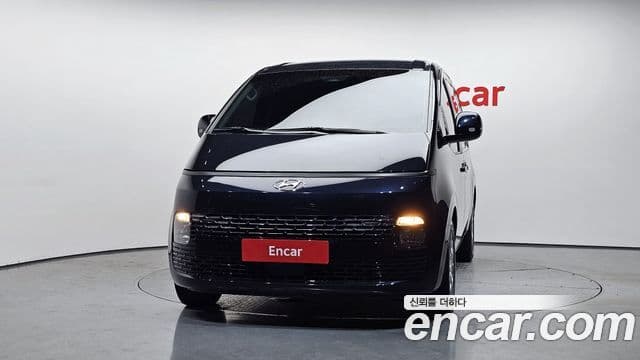 Hyundai Staria 2023 — Şəkil 3/20