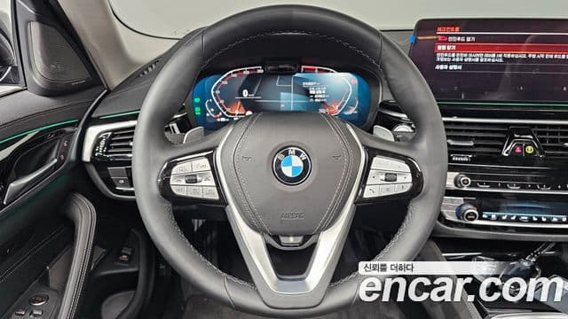 BMW 5 Series 2021 — Şəkil 13/20