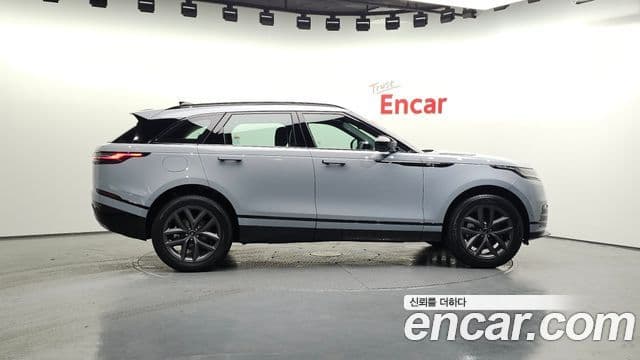 Land Rover Range Rover Velar 2026 — Фото 5/20
