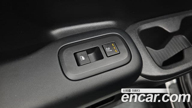 Hyundai Santa Fe 2025 — Şəkil 19/20