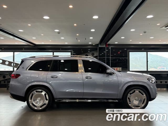 Mercedes-Benz GLS-Class 2026 — Фото 3/20