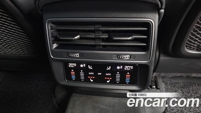 Audi Q7 2021 — Şəkil 19/20