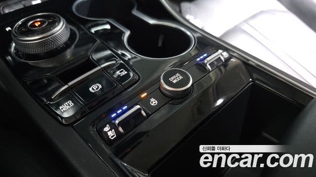 Kia K5 2021 — Şəkil 17/20