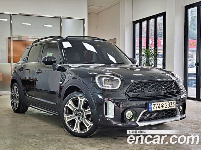 Mini Cooper S Countryman 2023 — ფოტო 10/20