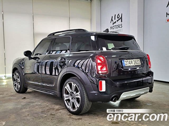 Mini Cooper S Countryman 2023 — ფოტო 1/20