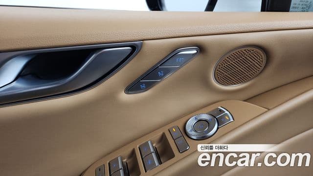 Genesis Electrified G80 2024 — ფოტო 13/20
