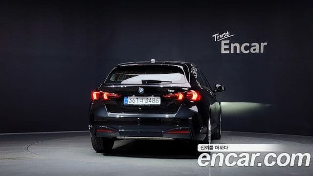 BMW 1 Series 2025 — Şəkil 3/20