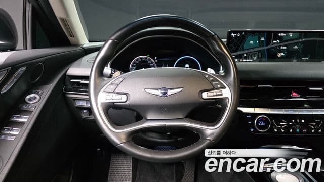 Genesis Electrified G80 2021 — Şəkil 13/20