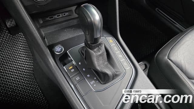 Volkswagen Tiguan Allspace 2020 — Фото 9/20