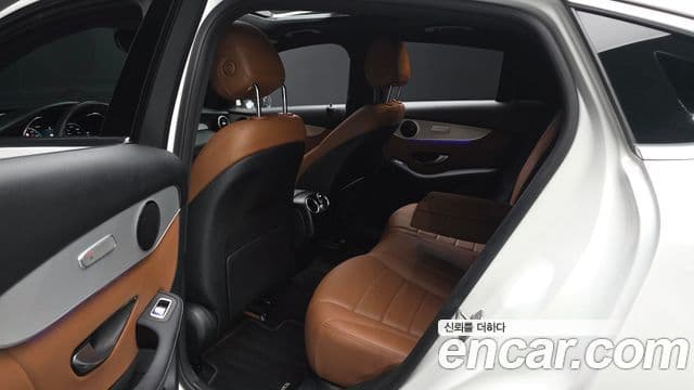 Mercedes-Benz GLC-Class 2020 — ფოტო 11/20