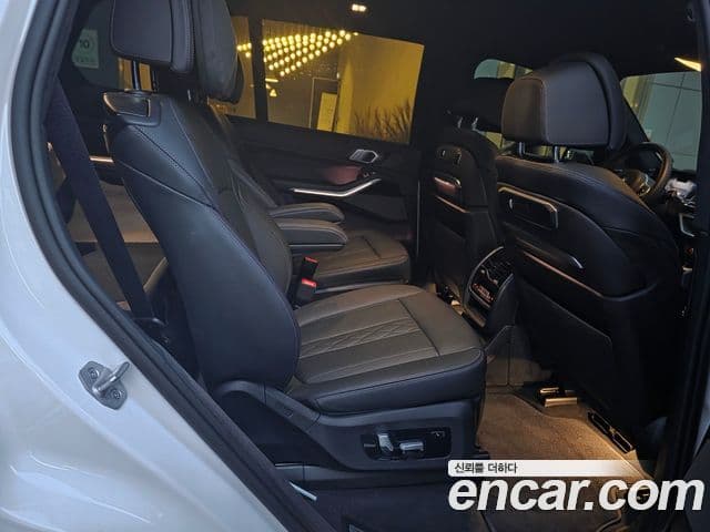 BMW X7 2024 — Photo 6/12