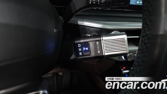 Hyundai Grandeur 2023 — фото 9 из 20