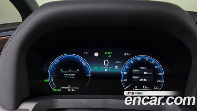 Toyota Alphard 2025 — Фото 8/20