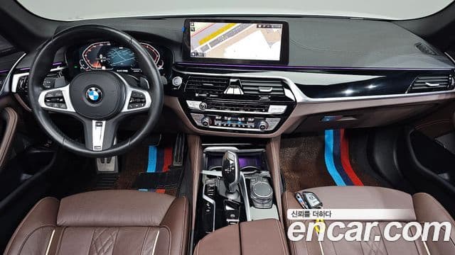 BMW 5 Series 2023 — ფოტო 11/20
