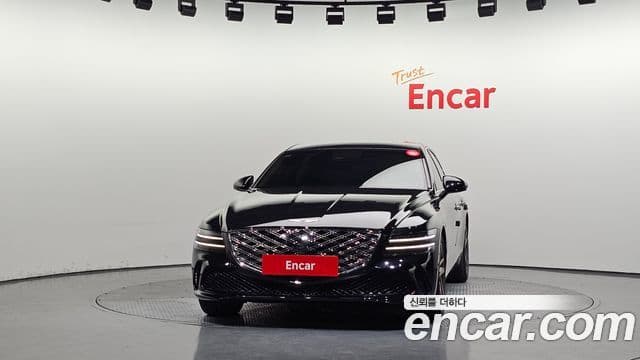 Genesis Electrified G80 2025 — Şəkil 3/20