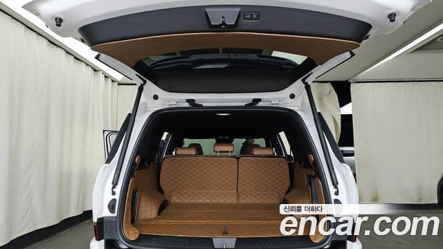 Hyundai Santa Fe 2024 — фото 20 из 20