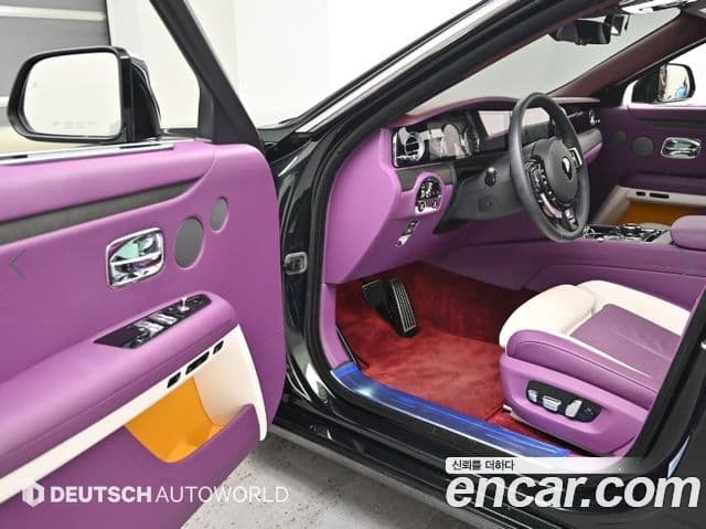 Rolls-Royce Ghost 2022 — ფოტო 11/20
