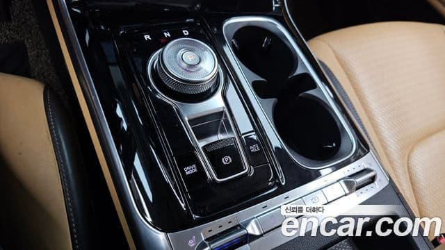 Kia Carnival 2022 — Фото 9/20