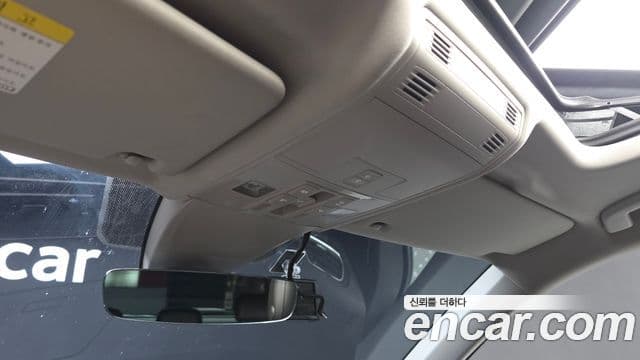 Volkswagen Tiguan 2018 — Şəkil 19/20