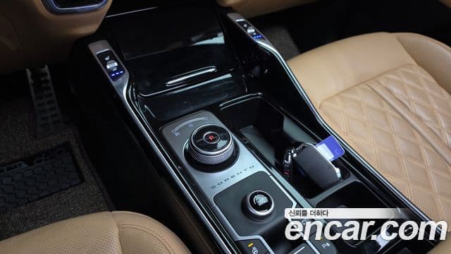 Kia Sorento 2022 — фото 9 из 20