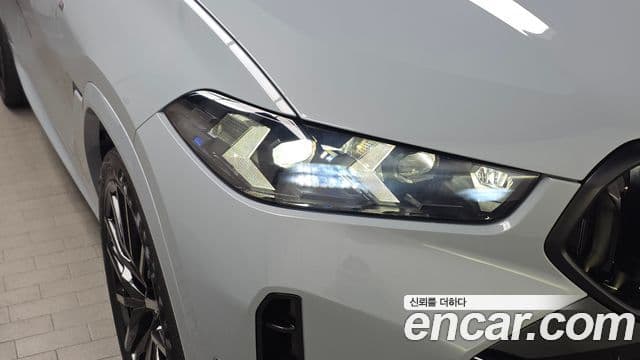 BMW X6 2024 — Photo 33/34