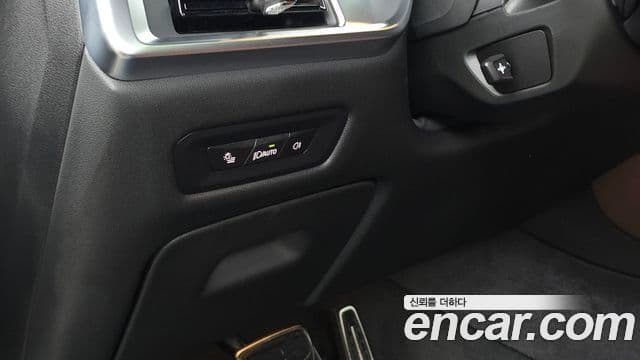 BMW X6 2024 — Photo 6/34