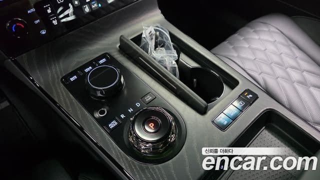 Genesis Electrified G80 2025 — фото 9 из 20