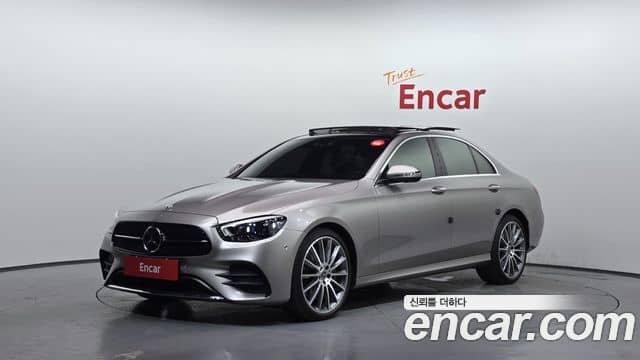 Mercedes-Benz E-Class, 2022