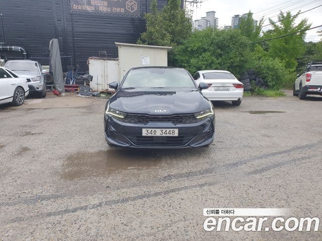 Kia K5 2023 — ფოტო 17/17