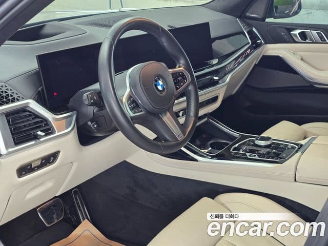 BMW X7 2023 — Şəkil 14/20