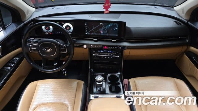 Kia Carnival 2021 — Фото 7/20