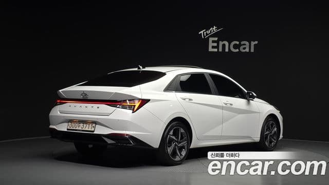 Hyundai Avante 2020 — Фото 2/20