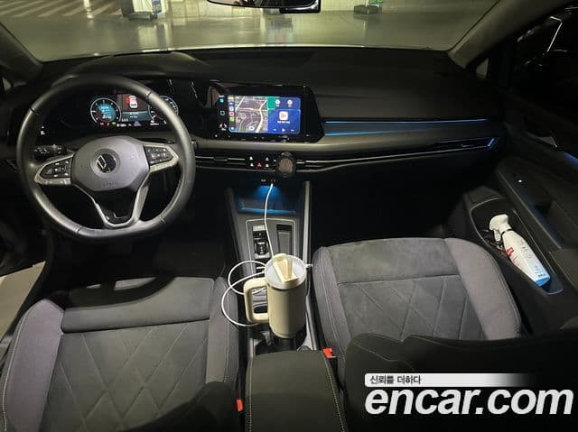 Volkswagen Golf 2022 — Şəkil 9/12