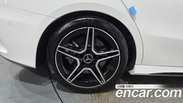 Mercedes-Benz A-Class 2022 — фото 5 из 20