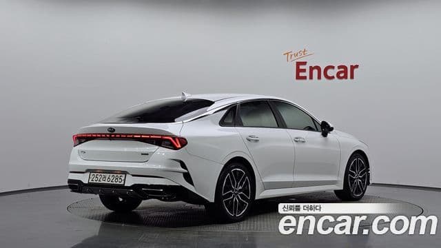 Kia K5 2021 — фото 2 из 20