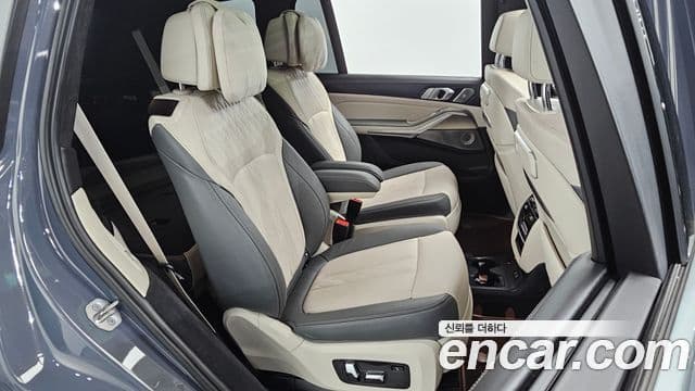 BMW X7 2023 — ფოტო 11/20
