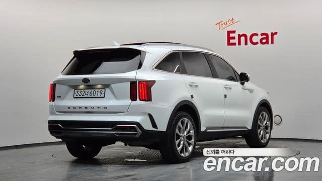 Kia Sorento 2020 — ფოტო 2/20