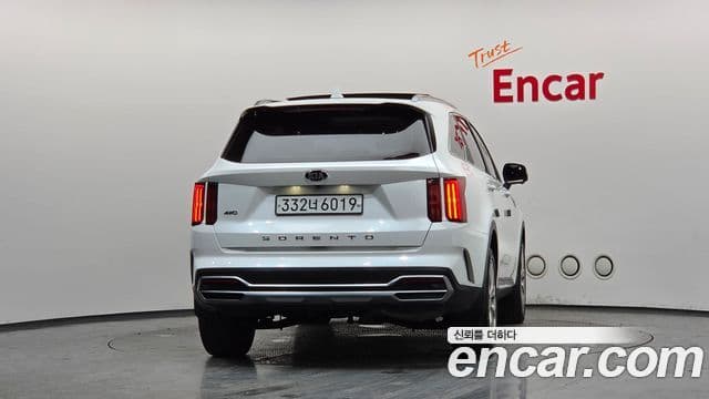 Kia Sorento 2020 — ფოტო 4/20