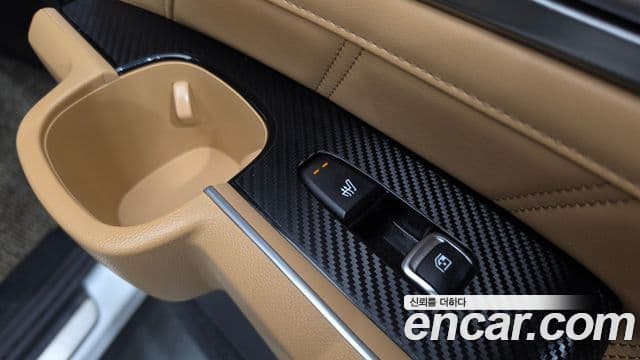 Kia Sorento 2020 — ფოტო 19/20