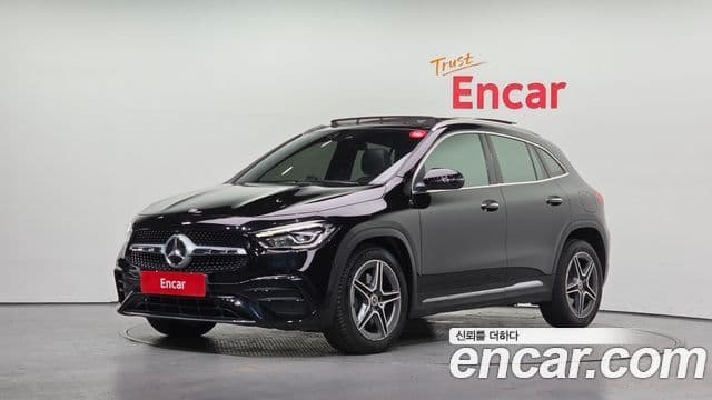 Mercedes-Benz GLA-Class 2020 — Şəkil 1/20