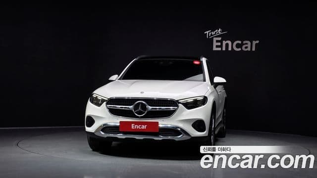 Mercedes-Benz GLC-Class 2023 — ფოტო 2/20