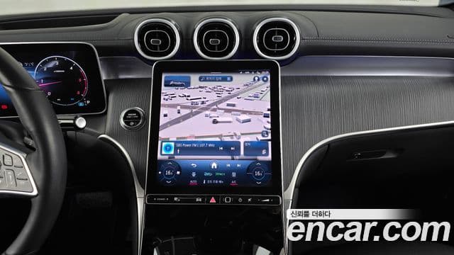 Mercedes-Benz GLC-Class 2023 — ფოტო 14/20