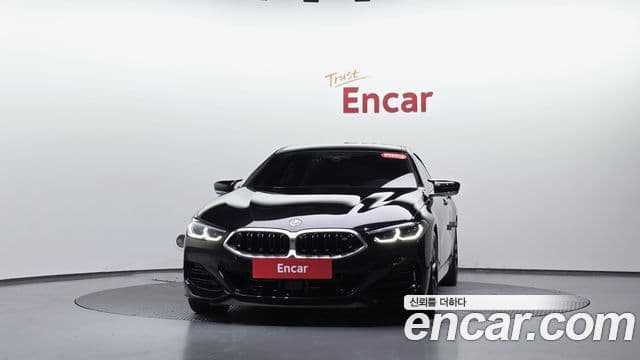 BMW 8 Series 2023 — Şəkil 3/20