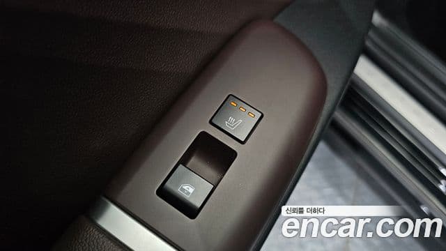 Hyundai Grandeur Hybrid 2023 — ფოტო 26/34