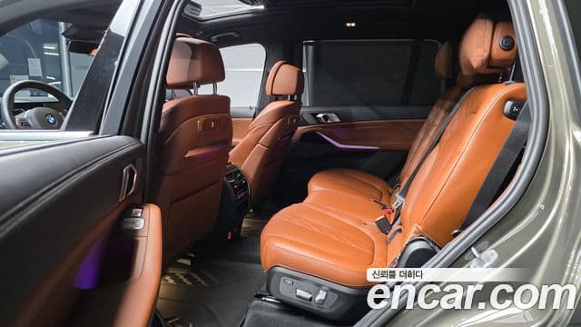 BMW X7 2023 — ფოტო 12/20