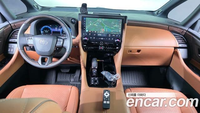 Toyota Alphard 2025 — ფოტო 7/20