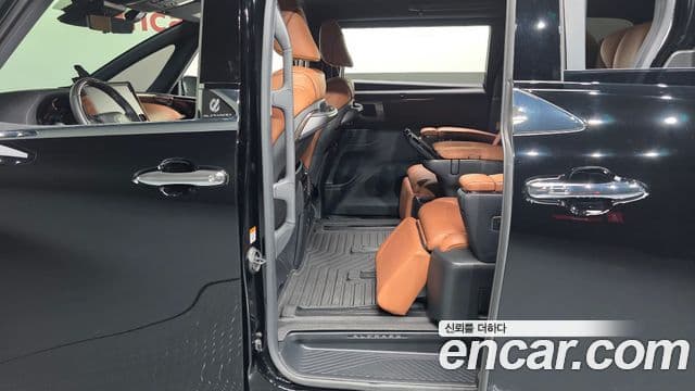 Toyota Alphard 2025 — ფოტო 12/20